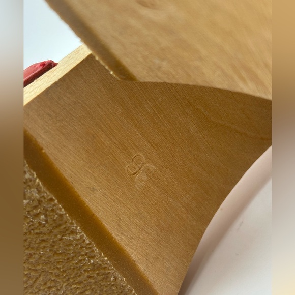 Swedish Hasbeens Red Leather Wooden Platform Sandals T-Strap Chunky Block Heel - Picture 12 of 16